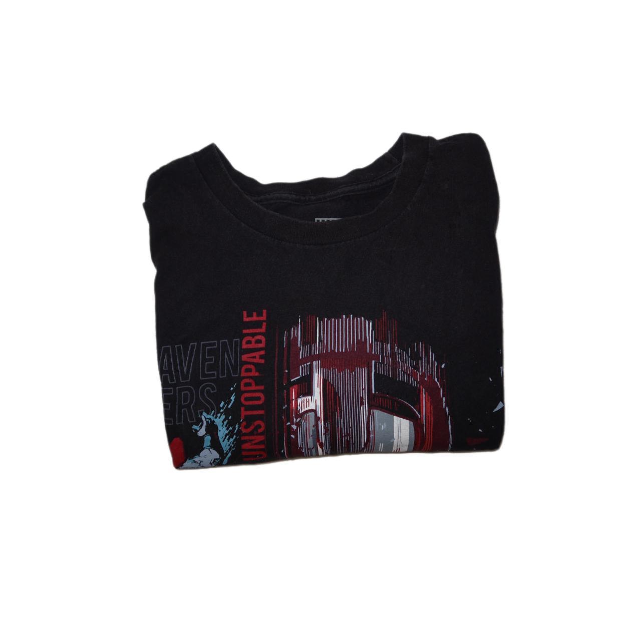 Avengers Unstoppable Graphic T-Shirt Men’s -Small